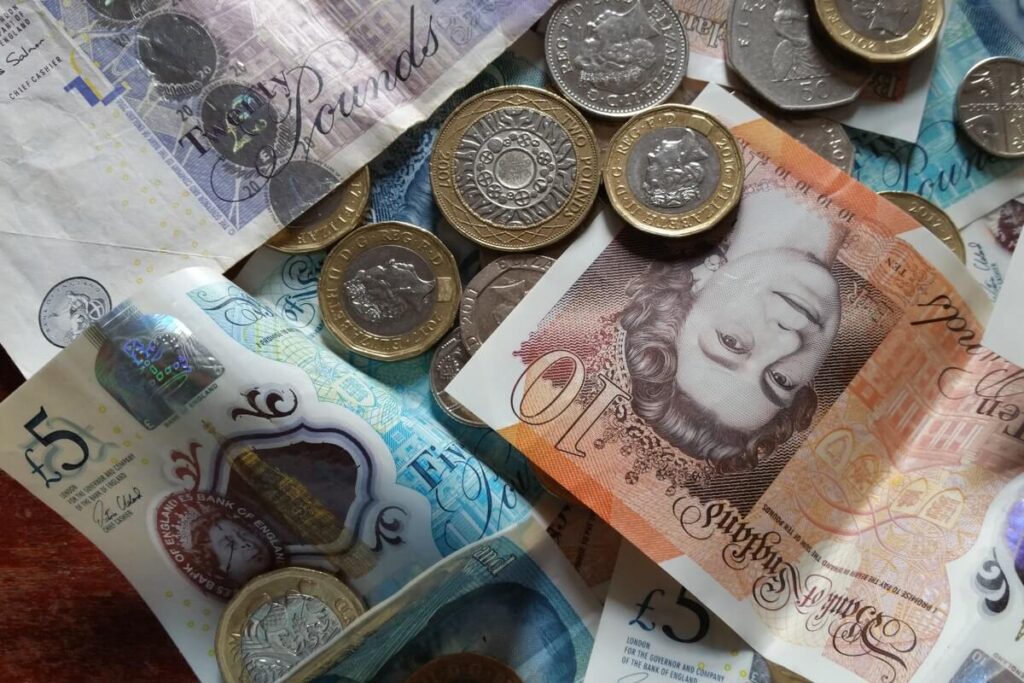 3 Ways To Utilize Your Free Cash in The Bank Free Cash in The Bank