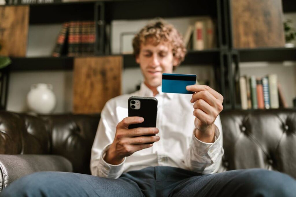 digital banks vs high street banks uk