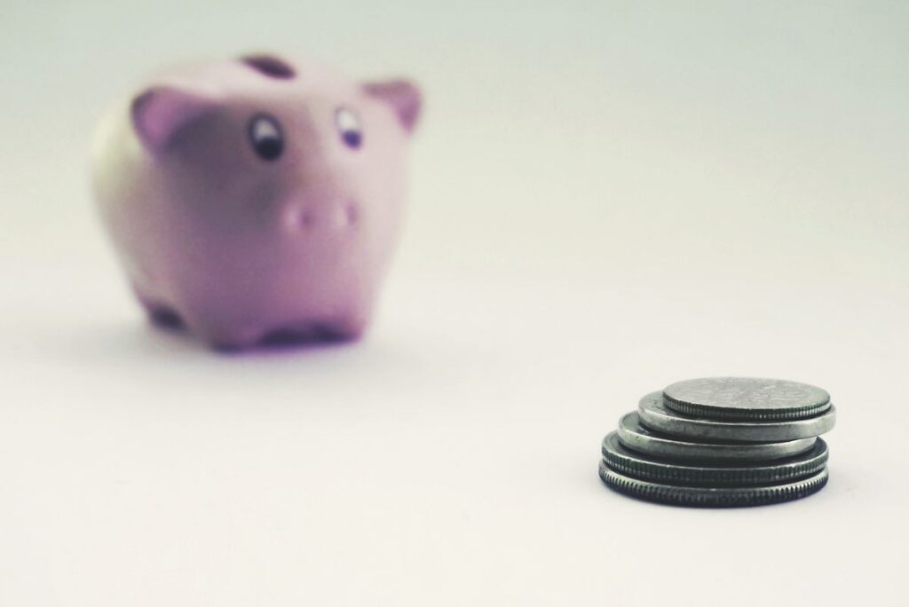 Current Accounts vs Savings Accounts Explained difference between current accounts vs savings accounts